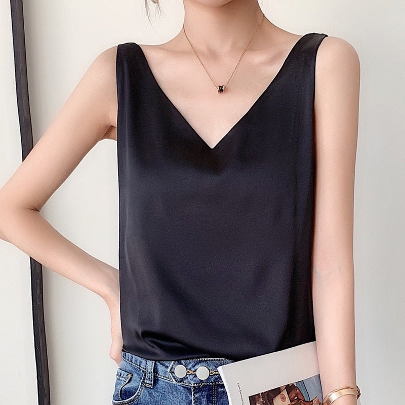 Gabriela® | Elegant top for women