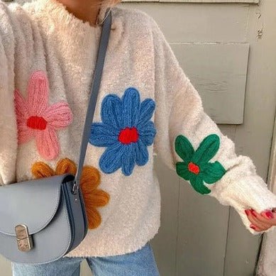 Olga | Sweater with flowers