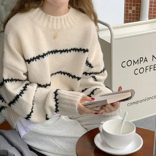 Celine | Women's long-sleeved sweater with a striped print