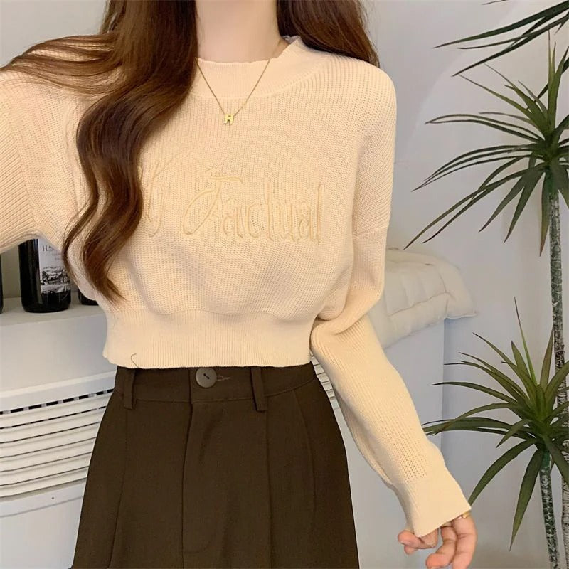 Marion | Women's slim fit long sleeve sweater with square neckline