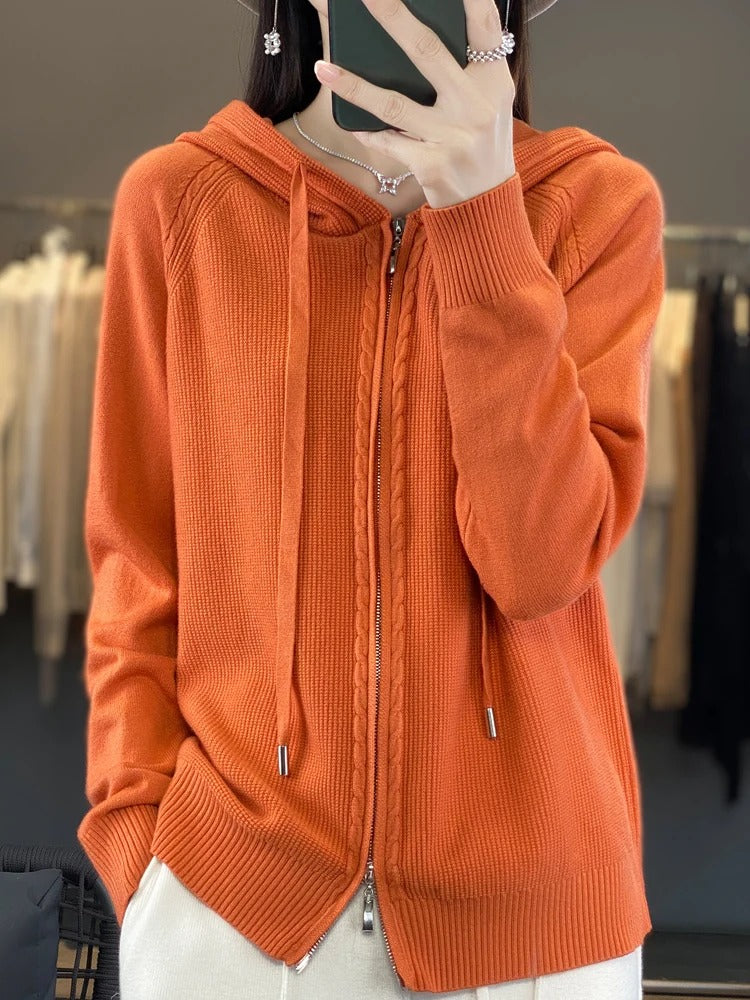 Karen® | Effortless and chic winter sweater