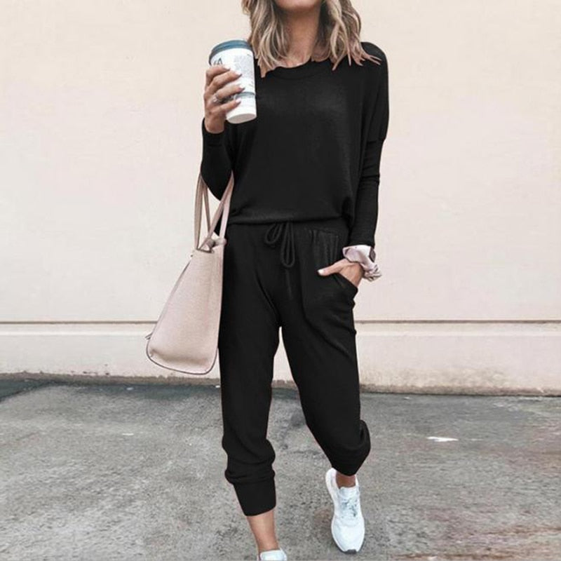 Jeanette | Comfortable soft two-piece jogging suit for women