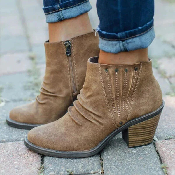 Luisa | Comfortable and durable orthopedic boots