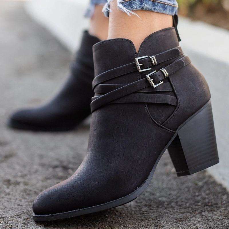 Amira | Fashionable, supportive orthopedic boots
