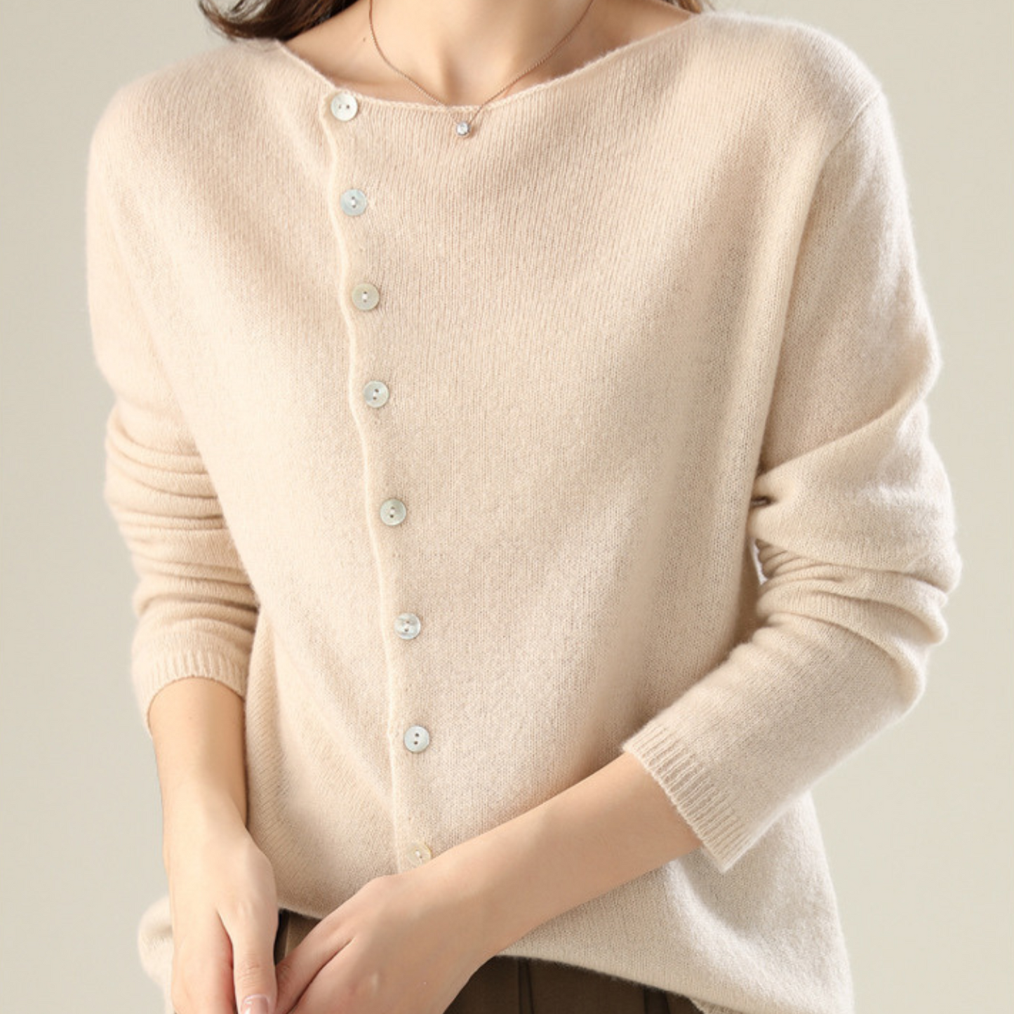 Zulema | Elegant and casual winter cardigan