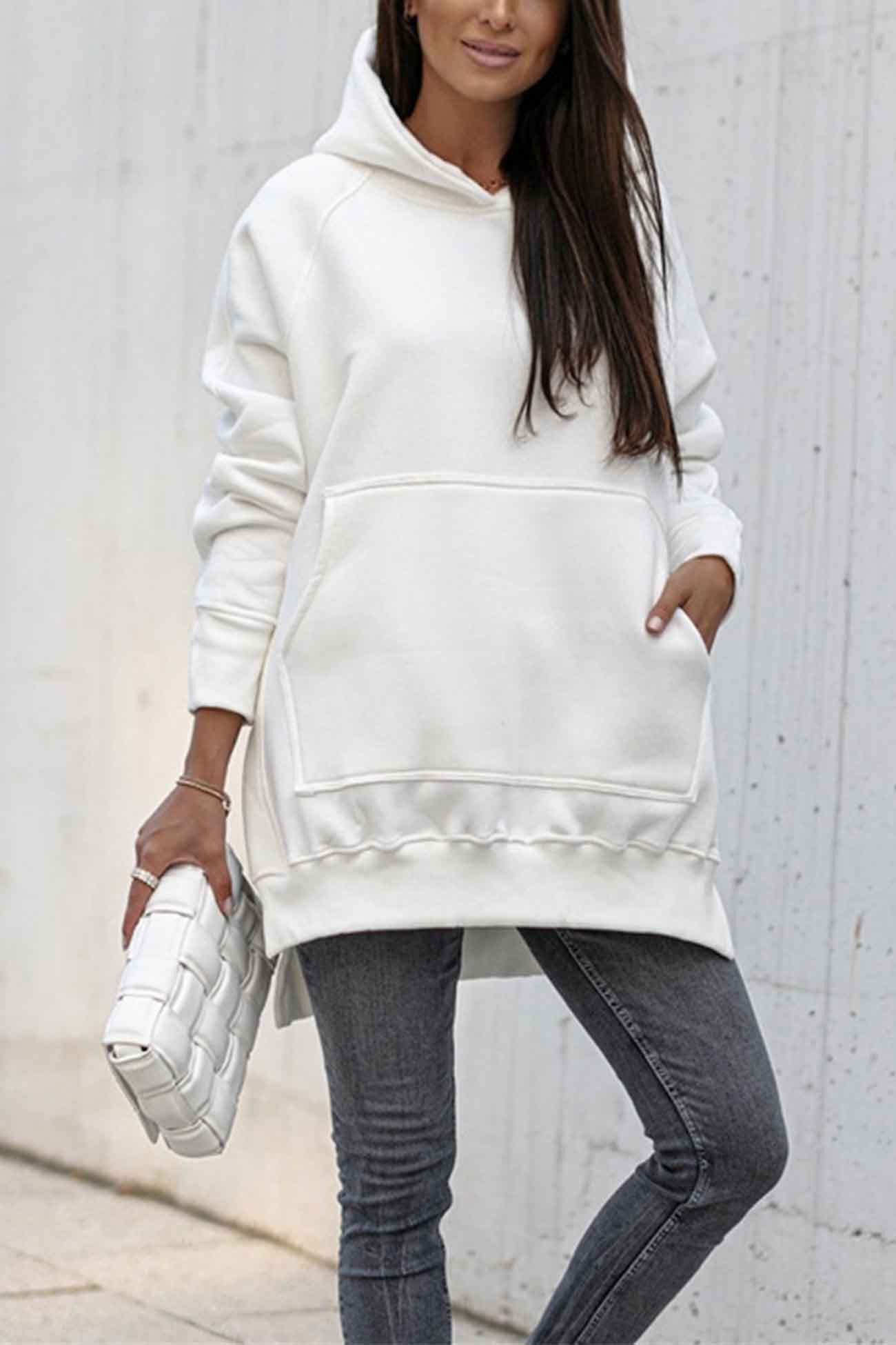 Larissa | Solid color hoodie with pocket slit