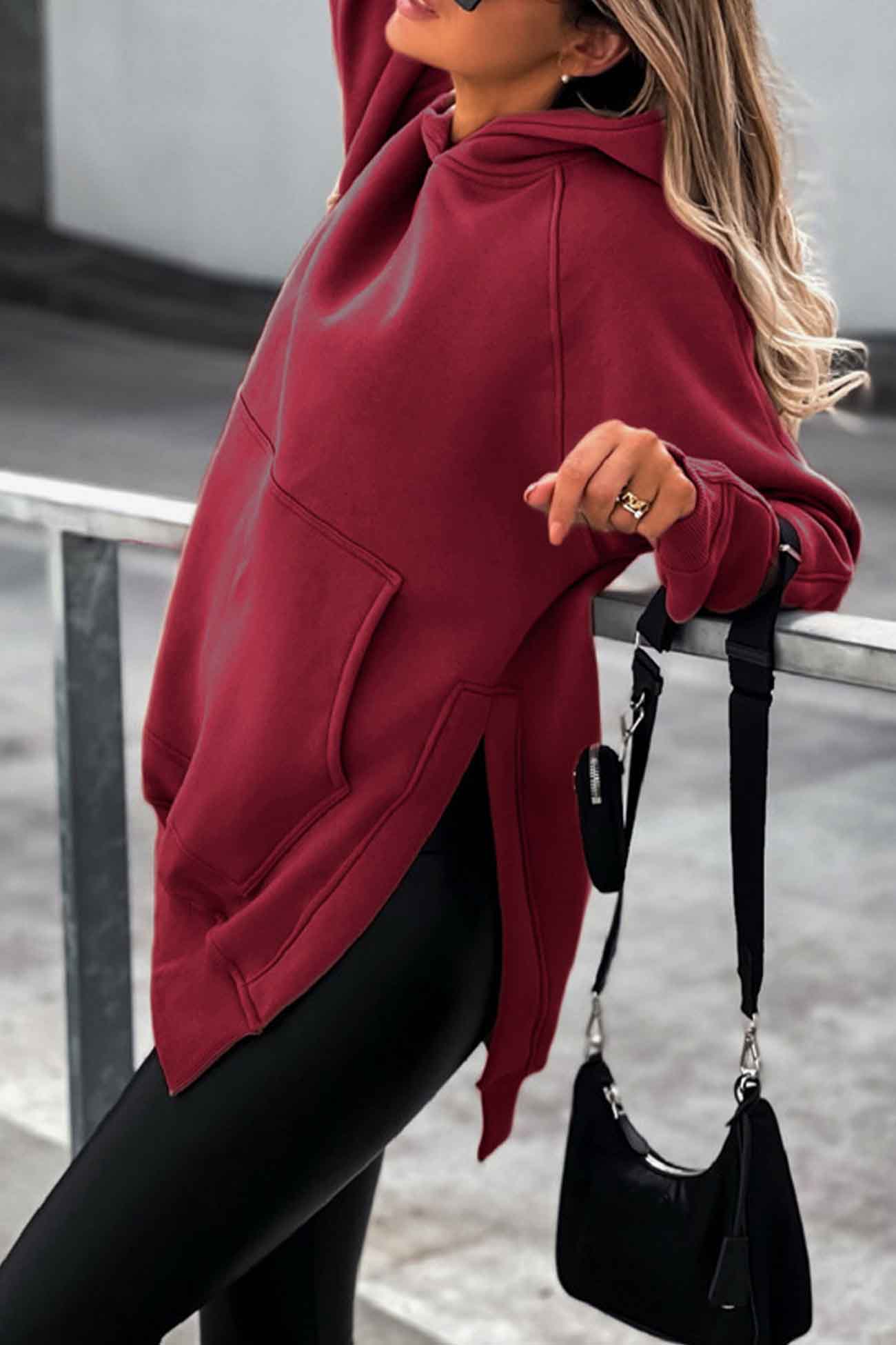 Larissa | Solid color hoodie with pocket slit