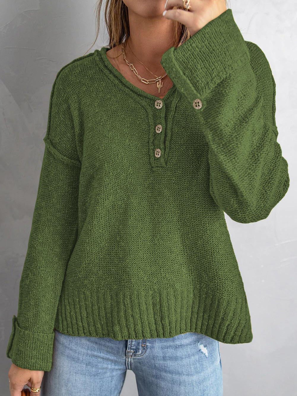 Gabriela| Modern and comfortable winter sweater